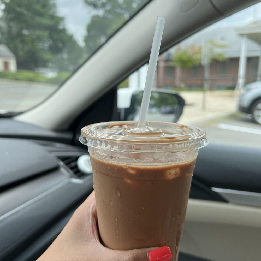 Amayar Kitchen - Burmese Iced Tea with Milk - Burmese Near Me - Maywood, New Jersey