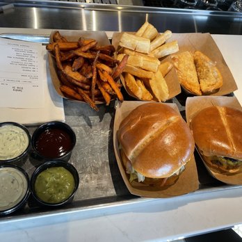 MashRoots Latin Street Food- Element Eatery - Puerto Rican burger, classic burger, yuca fries, sweet potato fries, and two empanadas (one beef and one cheese). All good! - Latin American Near Me - Cincinnati, Ohio MashRoots Latin Street Food- Element Eatery - Puerto Rican burger, classic burger, yuca fries, sweet potato fries, and two empanadas (one beef and one cheese). All good! - Latin American Near Me - Cincinnati, Ohio