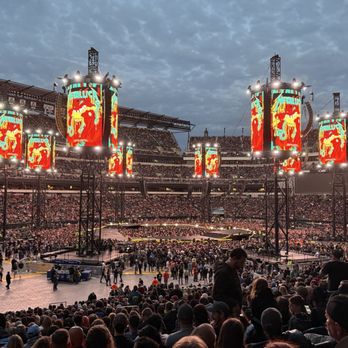 Lincoln Financial Field - Stadiums & Arenas Near Me - Philadelphia, Pennsylvania