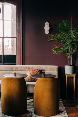 Minted Lounge by null