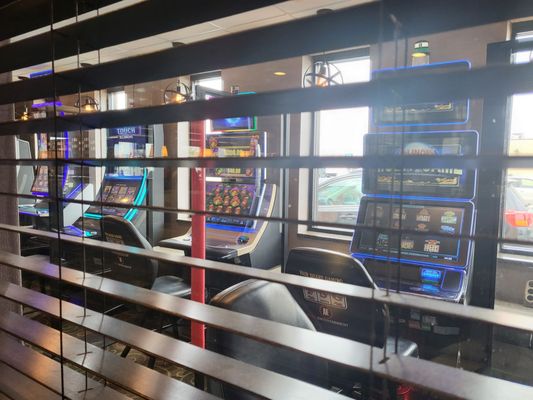 Huck Finn Restaurant by null