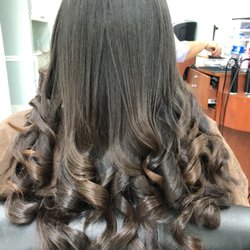 Delia's Dominican Hair Salon - By Cristina