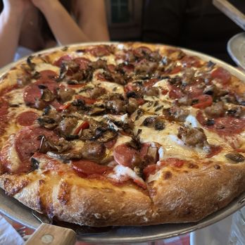 Villa Lucias - Pizza Near Me - Redwood City, California Villa Lucias - Pizza Near Me - Redwood City, California