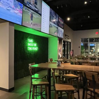 PKWY Tavern - Volunteer - Breakfast & Brunch Near Me - Henderson, Nevada PKWY Tavern - Volunteer - Breakfast & Brunch Near Me - Henderson, Nevada