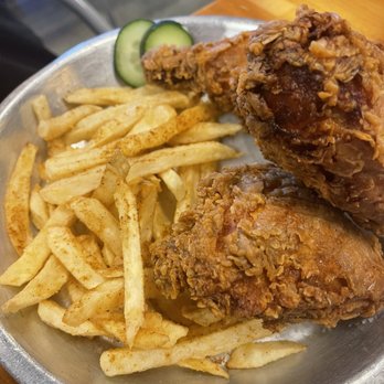 Chapati - Fried chicken - Indian Near Me - Indianapolis, Indiana