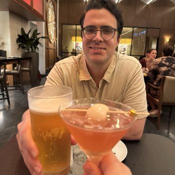 Panda Inn - Lychee martini and a nice cold beer - Chinese Near Me - Glendale, California Panda Inn - Lychee martini and a nice cold beer - Chinese Near Me - Glendale, California