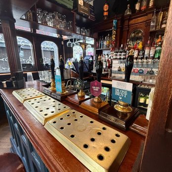 The Lyric - Bars Near Me - London, XGL The Lyric - Bars Near Me - London, XGL