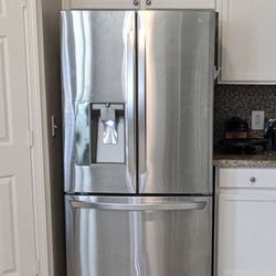 LL Auctions - Refrigerator purchased from LL Auctions!