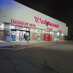 Walgreens - Outside