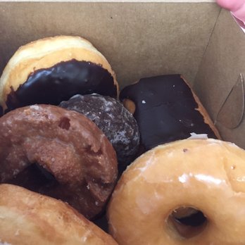 Sip & Dip - 4-27-17 - Donuts Near Me - Saint Cloud, Florida