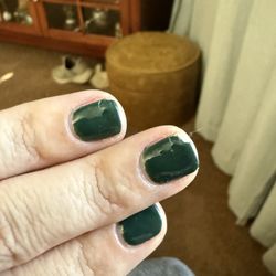 Posh Nails and Spa - The top layer of my gel manicure has chipped off and while you can't see it, there are little cracks throughout the top layer.