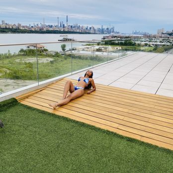 SoJo Spa Club - Top floor outdoors - Saunas Near Me - Edgewater, New Jersey SoJo Spa Club - Top floor outdoors - Saunas Near Me - Edgewater, New Jersey