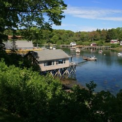 Thompson House & Cottages