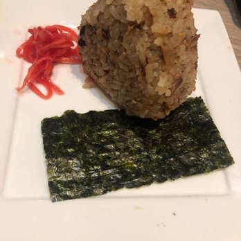 Ramen Tatsunoya - Chasu rice ball - Ramen Near Me - Pasadena, California Ramen Tatsunoya - Chasu rice ball - Ramen Near Me - Pasadena, California