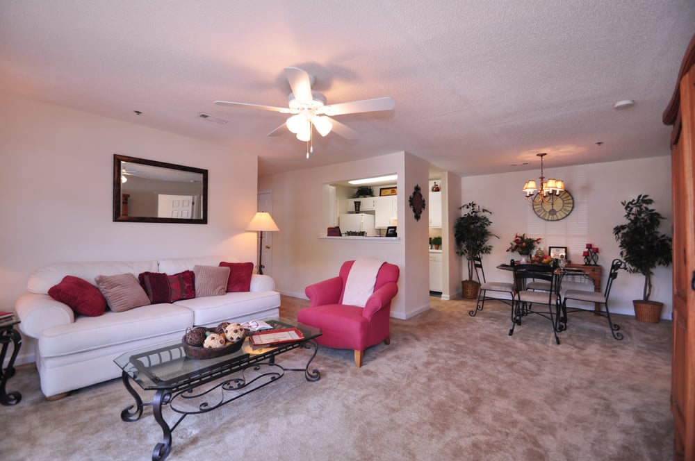 WALDEN POINTE APARTMENT HOMES Updated October 2024 11 Photos 701