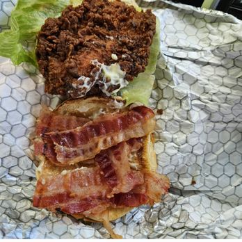 Hardee's - One sliver lettuce no pickles. - Burgers Near Me - Farmville, Virginia Hardee's - One sliver lettuce no pickles. - Burgers Near Me - Farmville, Virginia