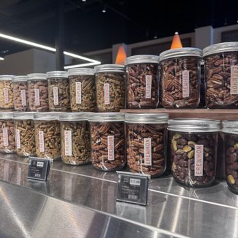 Erewhon Manhattan Beach - Grocery Near Me - Manhattan Beach, California Erewhon Manhattan Beach - Grocery Near Me - Manhattan Beach, California