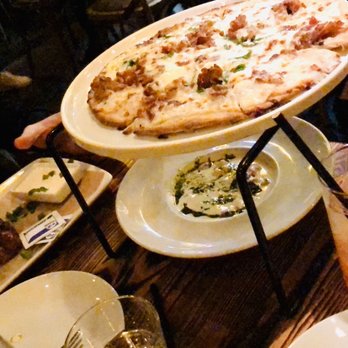 Bacari GDL - White pizza, gnocchi, chipotle wings and dranks! - Mediterranean Near Me - Glendale, California