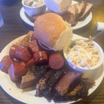 Rib Hut - Brisket and Sausage - Barbeque Near Me - El Paso, Texas