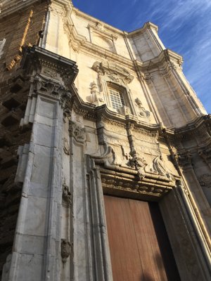 Church Santa Cruz (Old Cadiz Cathedral) by null