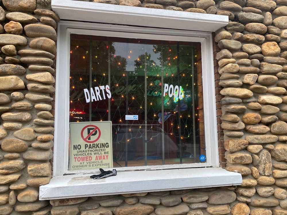 HANDLEBAR & GRILL Updated October 2024 10 Photos 1655 Old Haywood