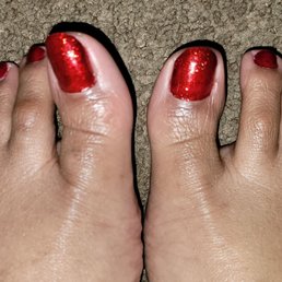Deluxe pedicure with gel polish