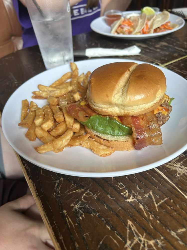 Social spots from Whiskey River Ankeny