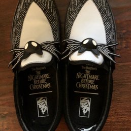 Van's The Nightmare Before Christmas Classic Slip-Ons! Van's The Nightmare Before Christmas Classic Slip-Ons!