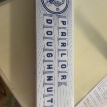 Parlor Doughnuts - Doughnut box for 4 - Donuts Near Me - Fort Walton Beach, Florida