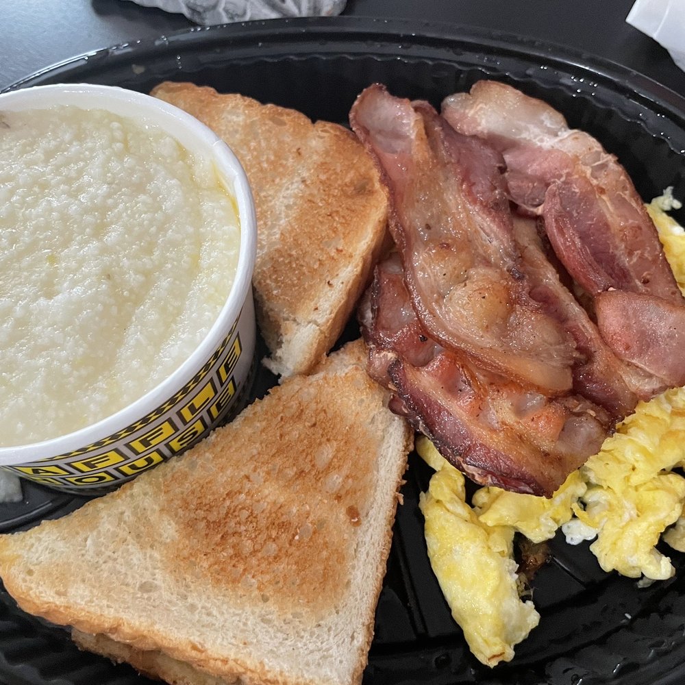 a plate of breakfast food a plate of breakfast food