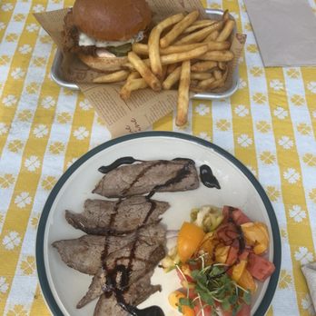 Yellow Jacket Eatery - Spicy chicken sandwich and tri-tip salad - Burgers Near Me - Trinity Center, California Yellow Jacket Eatery - Spicy chicken sandwich and tri-tip salad - Burgers Near Me - Trinity Center, California