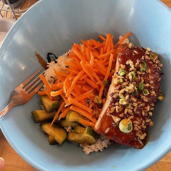 Black Mountain Lodge @ A-Basin - a bowl of food - Bars Near Me - Dillon, Colorado