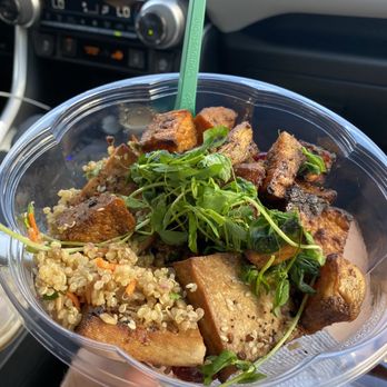 The Maia Papaya - Delish! This is their (vegetarian) power bowl - Coffee & Tea Near Me - Bethlehem, New Hampshire