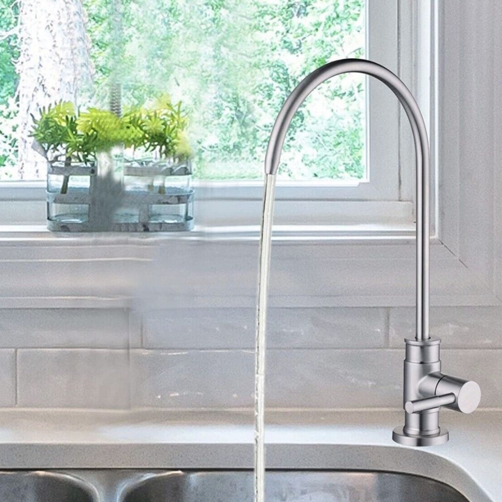 Slide of Rose's Home Services