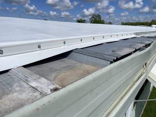 Comfort Cover Systems Logo