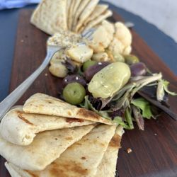 Driftwood Kitchen - Goat cheese plank