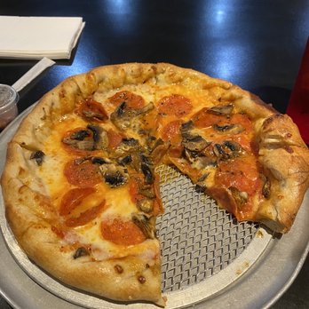 Brick Oven Pizza - Regular pizza! - Pizza Near Me - Kapolei, Hawaii Brick Oven Pizza - Regular pizza! - Pizza Near Me - Kapolei, Hawaii