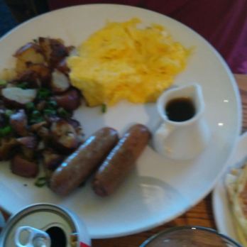 Simple Cafe - Egg platter scrambled - Breakfast & Brunch Near Me - Lake Geneva, Wisconsin