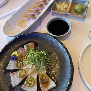 Yuzu Laguna Beach - Sushi Bars Near Me - Laguna Beach, California Yuzu Laguna Beach - Sushi Bars Near Me - Laguna Beach, California