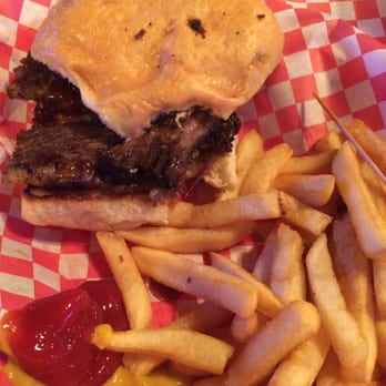 Moses Rose's Hideout - Brisket Sandwich - Barbeque Near Me - San Antonio, Texas Moses Rose's Hideout - Brisket Sandwich - Barbeque Near Me - San Antonio, Texas