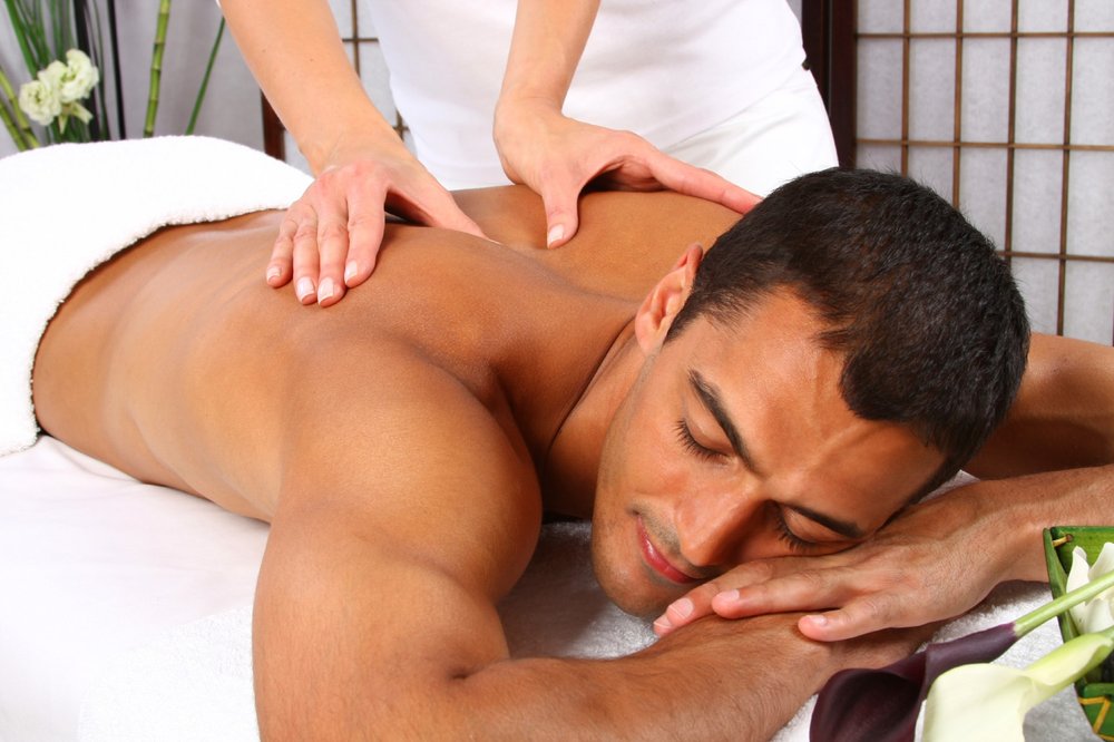 Golden Healing Massage Logo