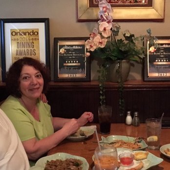 Thai Blossom - A happy bunch of diners out for the old man's birthday! - Thai Near Me - Winter Garden, Florida