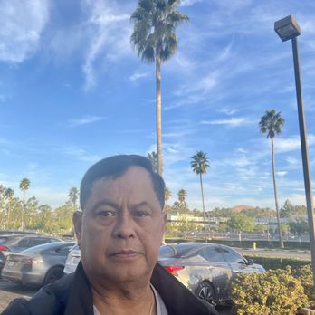 Hampton Inn by Hilton Irvine East - Lake Forest - Just outside the Hampton Inn after breakfast. - Hotels Near Me - Foothill Ranch, California