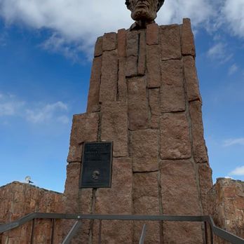 Abraham Lincoln Memorial Monument - Rees's Roots Abraham Lincold Memorial Wyoming - Landmarks & Historical Buildings Near Me - Laramie, Wyoming Abraham Lincoln Memorial Monument - Rees's Roots Abraham Lincold Memorial Wyoming - Landmarks & Historical Buildings Near Me - Laramie, Wyoming