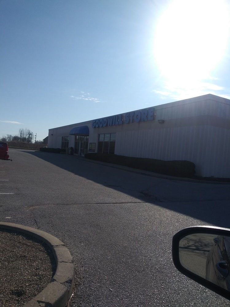 GOODWILL STORE 11 Reviews 1284 Liberty Dr, Bloomington, Indiana