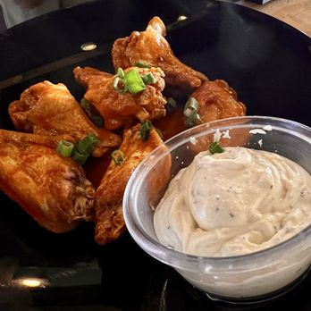 The Beer Box - Chicken Wings (6, unbreaded, buffalo tossed) - Beer, Wine & Spirits Near Me - Aguadilla, Puerto Rico The Beer Box - Chicken Wings (6, unbreaded, buffalo tossed) - Beer, Wine & Spirits Near Me - Aguadilla, Puerto Rico