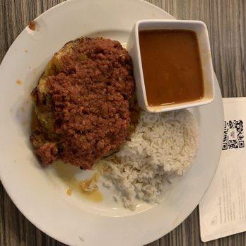 La Habichuela Guisa - Mofongo de amarillos relleno de corned beef, with white rice and pink beans. Delicious! - Latin American Near Me - Guaynabo, Puerto Rico