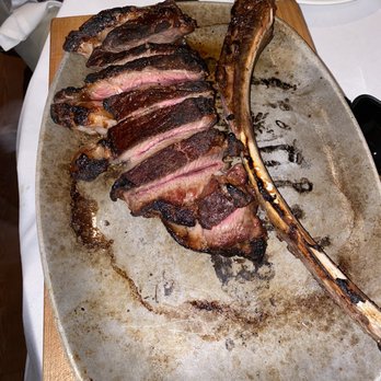 Mohawk House - 40 oz. Dry Aged Tomahawk - New American Near Me - Sparta, New Jersey