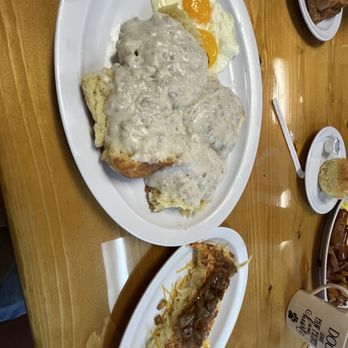 Southern Kitchen - Biscuit and gravy - Southern Near Me - Lake Park, Florida Southern Kitchen - Biscuit and gravy - Southern Near Me - Lake Park, Florida
