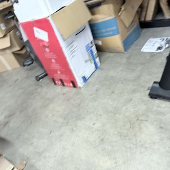 Overstock Corner - Boxes - Women's Clothing Near Me - Lake Elsinore, California Overstock Corner - Boxes - Women's Clothing Near Me - Lake Elsinore, California